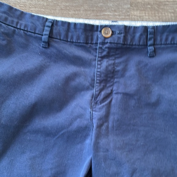 Old Navy Everyday Flat Front Shorts Navy Blue Size 8 - Picture 2 of 10